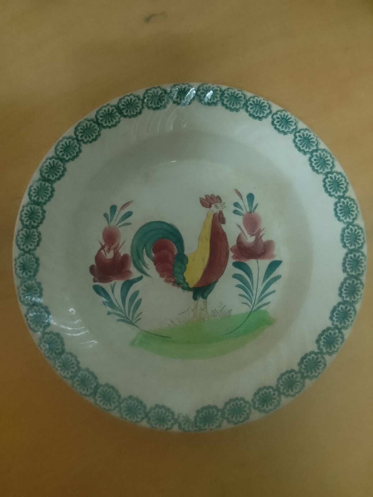 Assiette ancienne "Matin au Coq" – Faïence de Saint-Amand