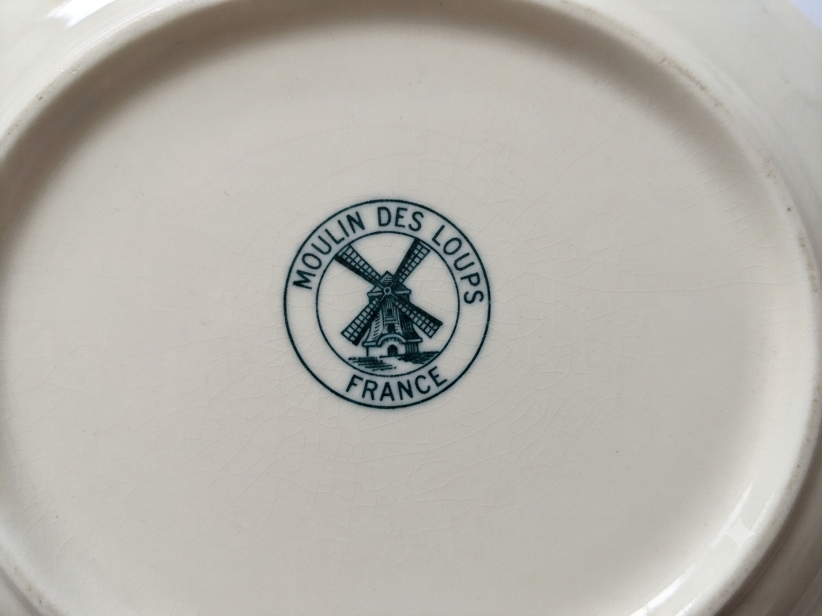 Paire d'assiettes de collection "Collezione Luna Nuova"