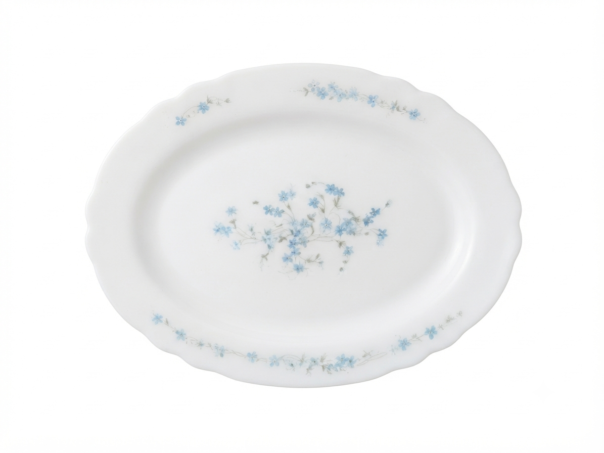 Grand plat ovale vintage Arcopal — Décor floral bleu poudré (34 cm)